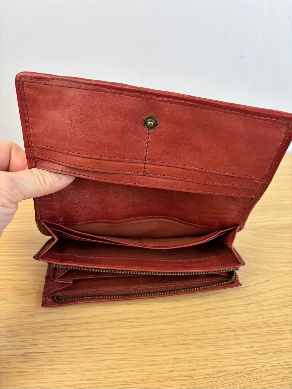 Vilenca‎ Holland Rich Red Basket Woven Leather Wallet “Vintage Leather” Collect.